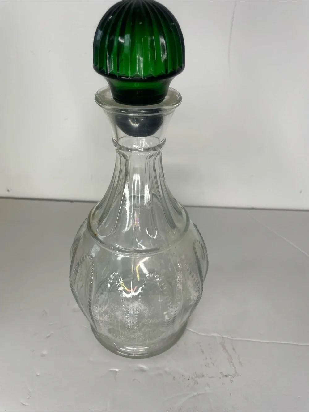 Vintage Avon Glass Decanter Green Stopper Bar Whiskey Bourbon 10.25”